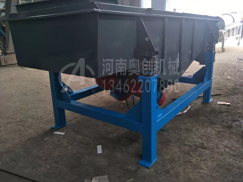 影响石头粉除杂分级专用直线振动筛选型的因素有哪些？